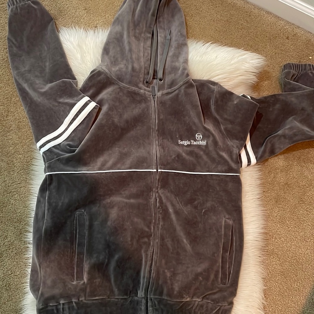 Used : Sergio Tacchini Scopeto Full-Zip Velour Hoodie & pants